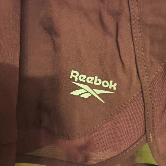 NWT Reebok women's xl shorts - Picture 5 of 7